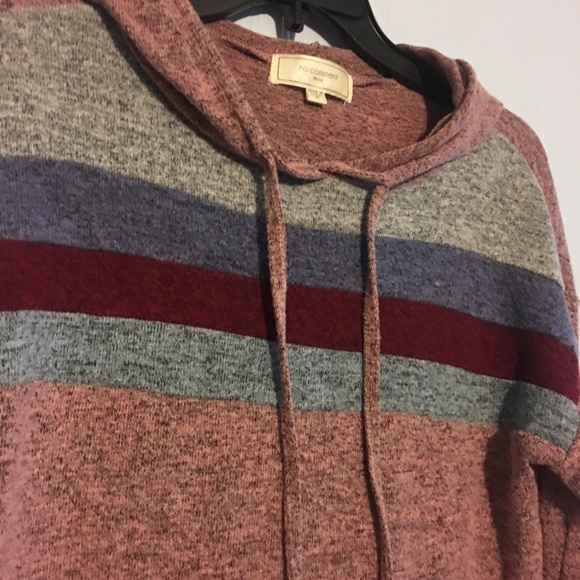 No comment brand hooded sweater - Picture 2 of 7